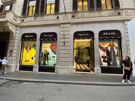 prada piazza di spagna|plaza di spagna designers.